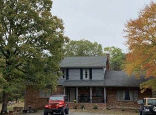 1285 E River Rd, Fork Union, VA 23055