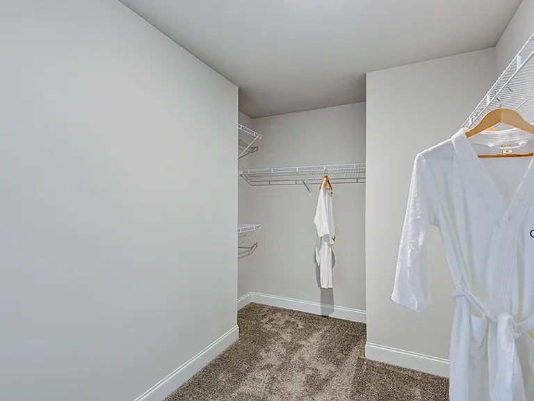 1100 Sun Springs Rd — Photo 32