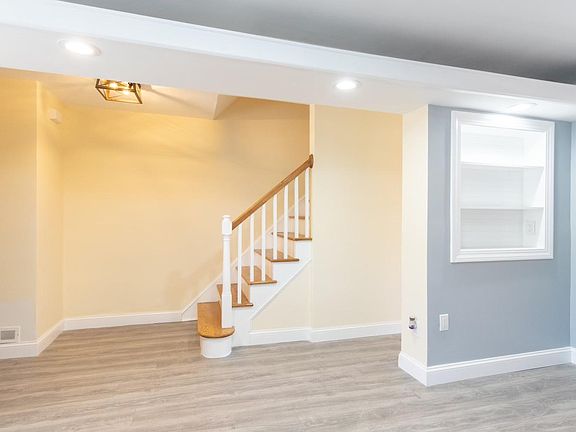 3rd image of 221 Revere Ave #2