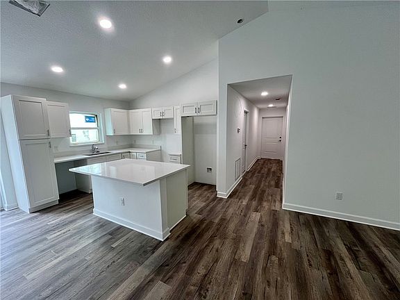 4th image of 2026 30th Ave