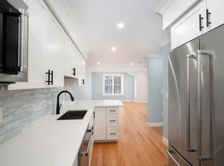 9 Orchard View Cir #1, Framingham, MA 01702