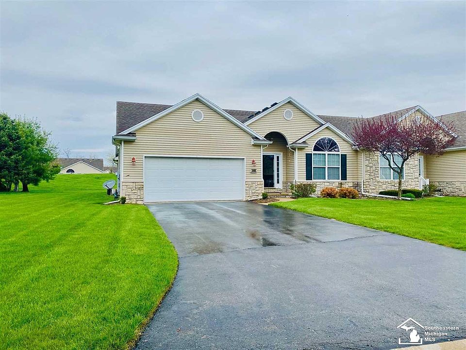 1st image of 6486 Black Diamond Ln