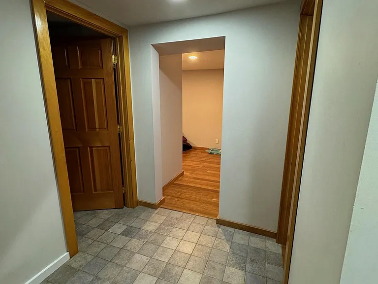 634 NE 28th Ave — Photo 21