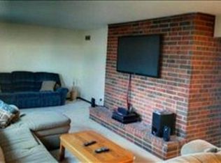 15050 94th Rd, Topeka, KS 66618