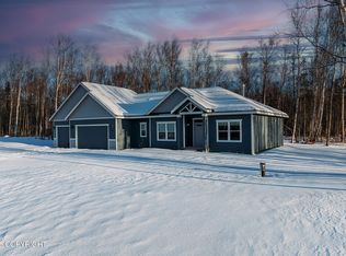 8028 E Yarn Spinner Cir, Palmer, AK 99645