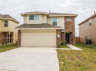 4215 Silver Ranch Rd, Houston, TX 77014