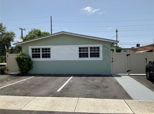 337 Phippen Waiters Rd #1-2, Dania, FL 33004