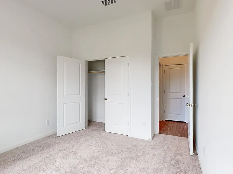 21622 Laggan Cliff Ln — Photo 29