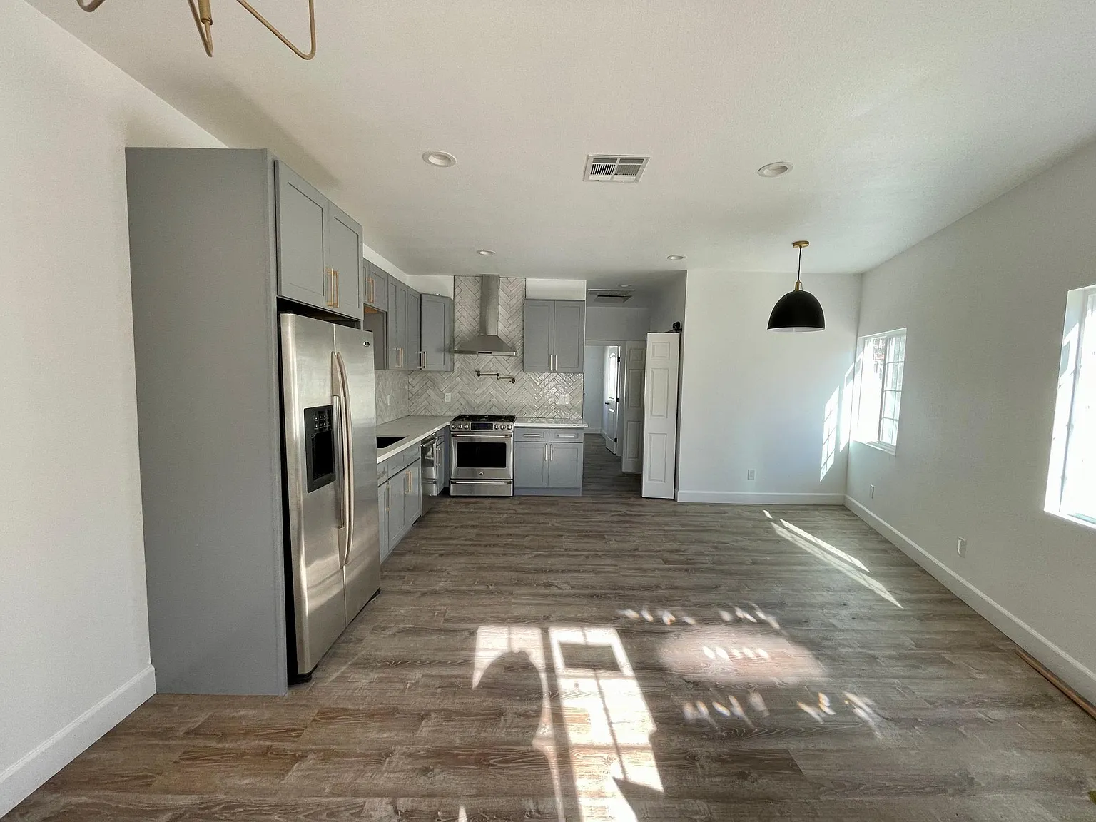 Presidio Pl, Tustin — Photo 4