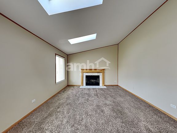 4th image of 5518 Stonybrook Dr