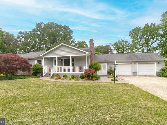 5th image of 24560 Greenview Dr