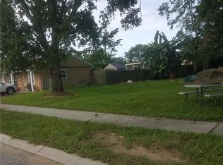 5717 3rd St, Violet, LA 70092