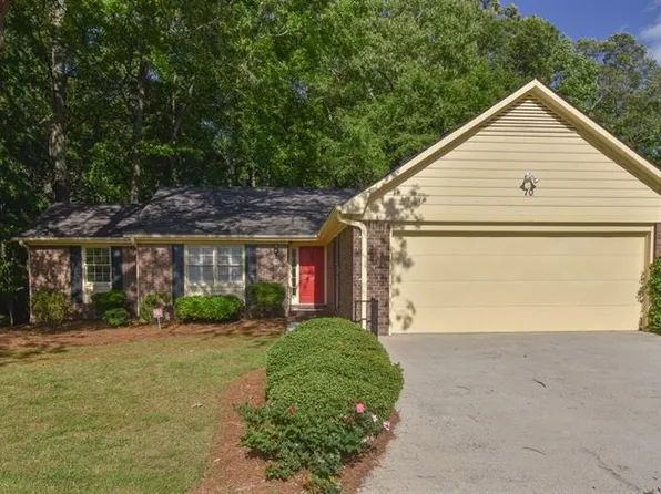 70 Lindley Ave, Marietta, GA 30064