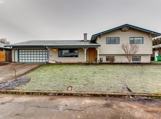 13606 NE Fremont Ct, Portland, OR 97230