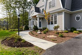 5th image of 91 Sycamore Ln