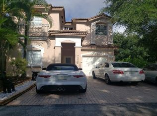 7326 NW 113th Pl, Doral, FL 33178
