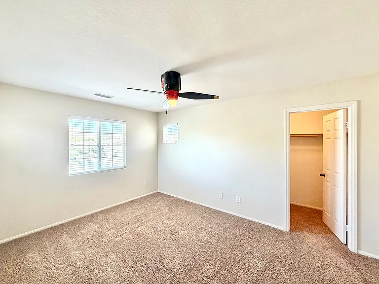 33517 Cedar Creek Ln — Photo 18