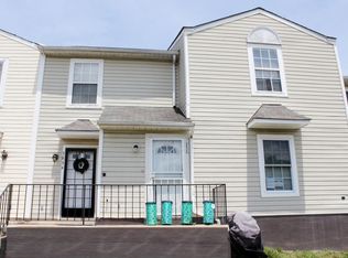 5834 N Holly Springs Dr #2, Capitol Heights, MD 20743