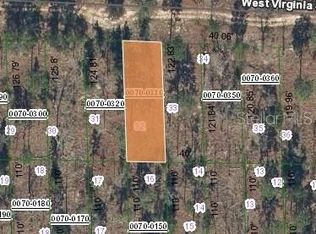 123 W Virginia St, Hawthorne, FL 32640