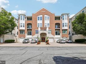 5910 Great Star Dr