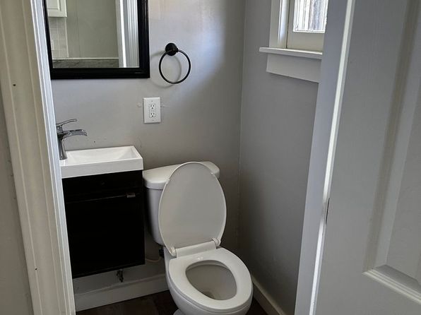 1043 Church St APT 1