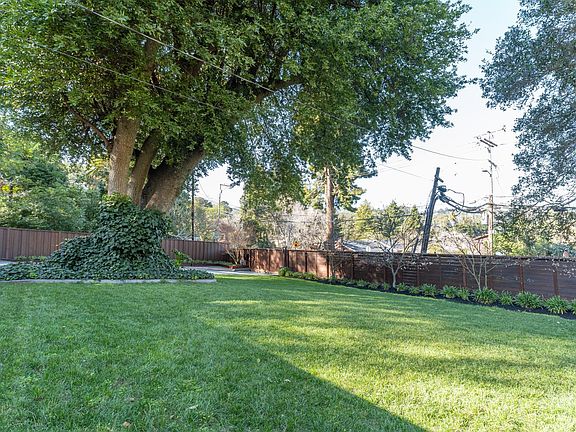4th image of 431 Marin Avenue