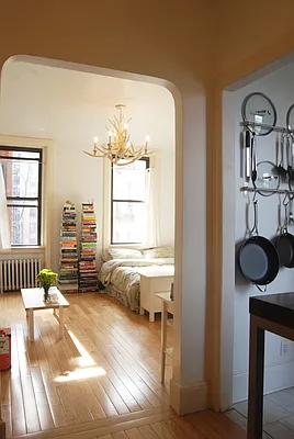 Rented by RC Realty Group of New York Inc | media 19