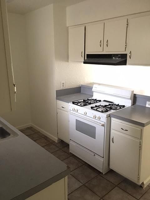 1st image of 1306 Westcott Dr #B