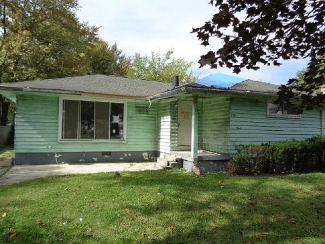1st image of 758 E 348th St