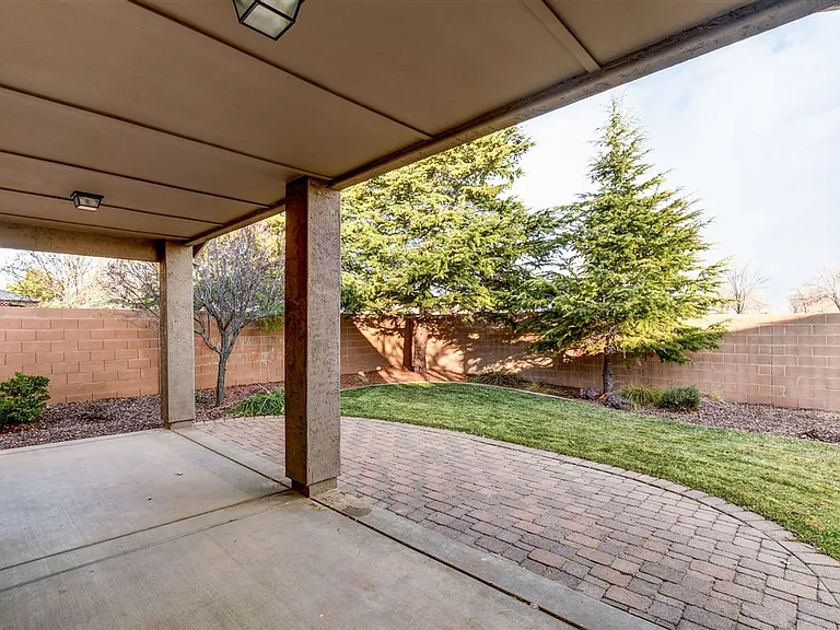 1148 Arden Ct — Photo 26