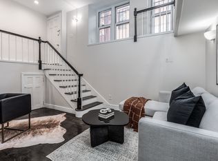 36 Phillips St, Boston, MA 02114