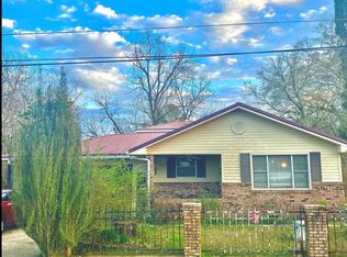 328 Dr Martin Luther King Dr, Waynesboro, MS 39367