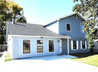 2496 Paige Janette Dr, Harvey, LA 70058