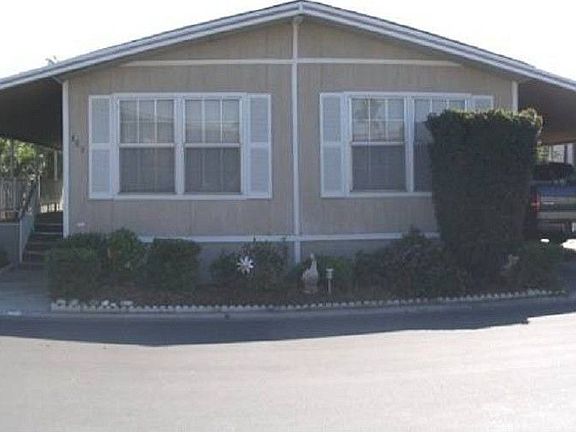 2nd image of 483 Chateau La Salle Dr #483