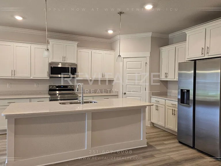 1730 Grouse St — Photo 33