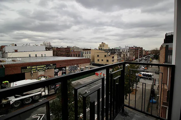 Rented by Hagstrom Management Inc | media 21