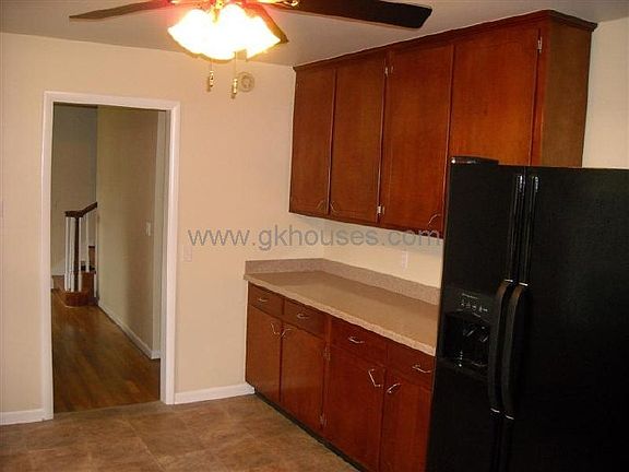 3rd image of 1004 Edwin Warner Dr