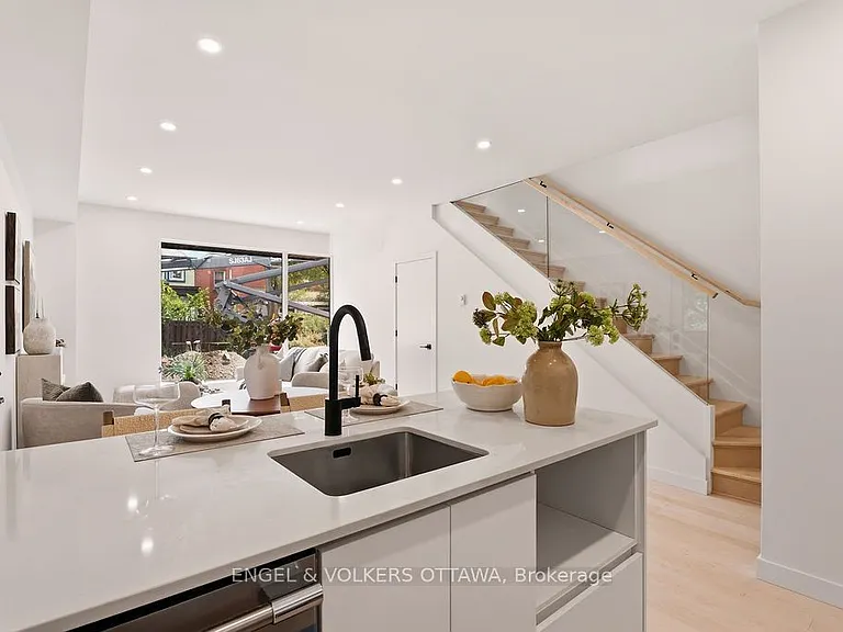 47 B Fairmont Ave #B — Photo 8