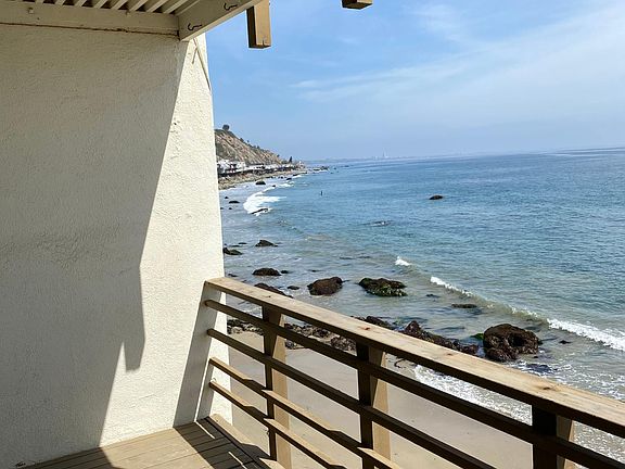 4th image of 20700 Pacific Coast Hwy #4