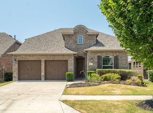 860 Field Xing, Aubrey, TX 76227