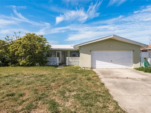 11651 Grove St, Seminole, FL 33772