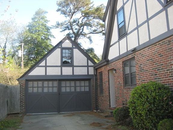 2nd image of 9512 Sherwood Pl