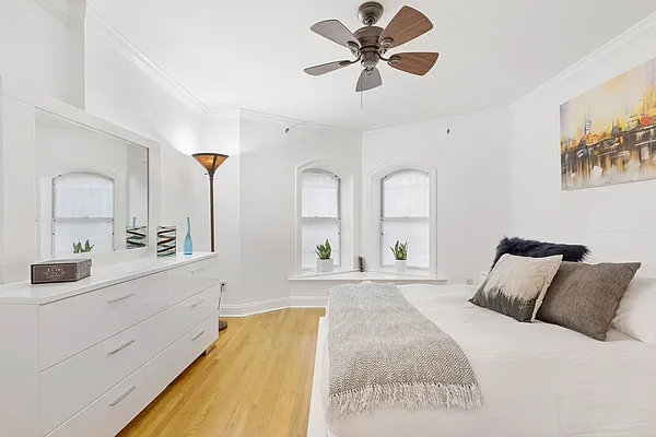 Sold by Nestseekers | media 7