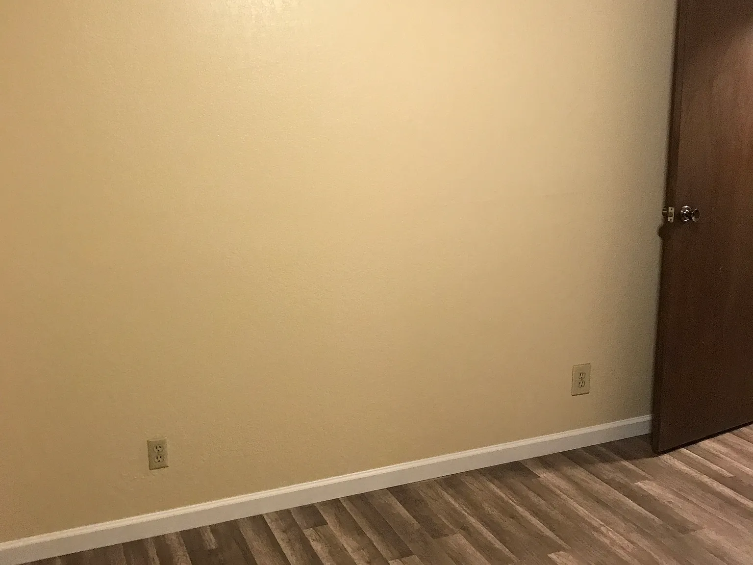 1 bed, 700 sqft, $995 — Photo 4