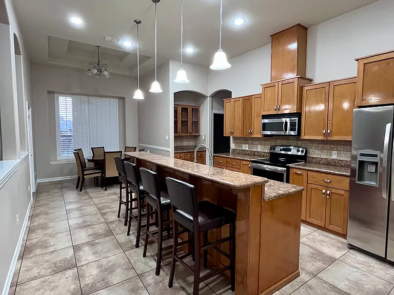 2418 Norma Dr — Photo 3