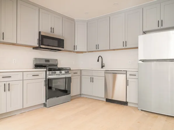 819 Dean Street image 29 of 33