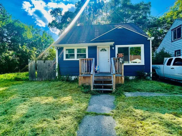 3419 Seneca St, Flint, MI 48504