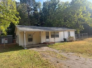 405 Capital St, Gilmer, TX 75644