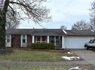 1590 Flordawn Dr, Florissant, MO 63031