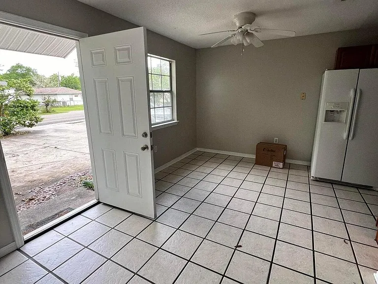 5596 Daugherty Rd #A1 — Photo 11